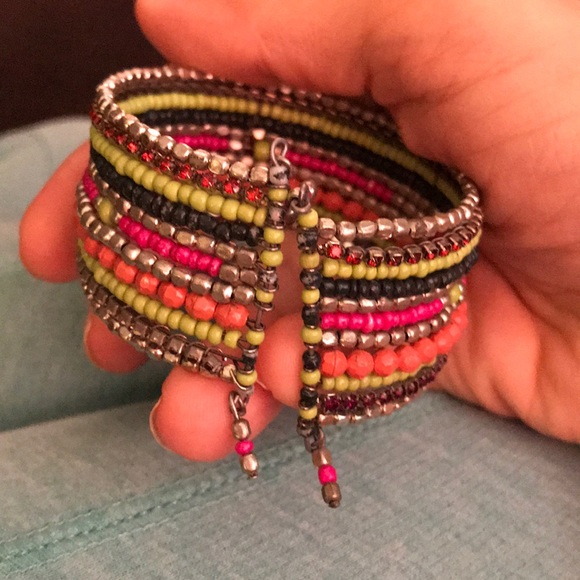 ☘️ 3 for 10 BOHO Beaded wrap bracelet - Picture 2 of 5